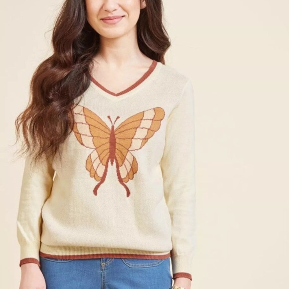 🦋SOLD🦋Modcloth V-neck Retro Butterfly Sweater - Picture 1 of 7